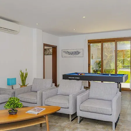 Es Garrover Villa